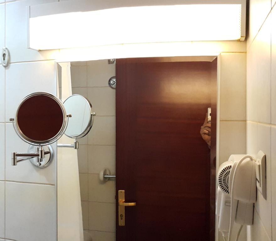 Al Eiman Al Qibla Hotel Medina Bilik gambar